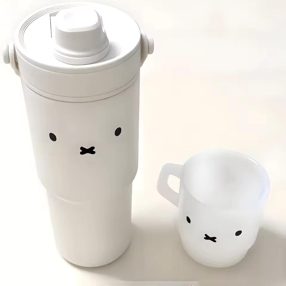 Kawaii Miffy Rabbit Emoji 창의력 스티커 귀엽고 흔적없는 만화 스티커 Diy 컵 핀칭 재미있는 스티커를 자유롭게 붙여 넣을 수 있습니다.