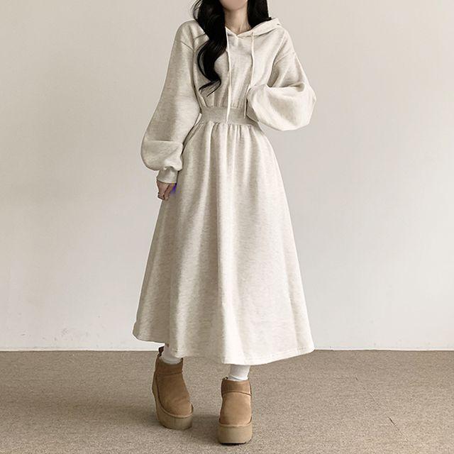 [도톰기모] 허리잘록 후드 롱원피스
