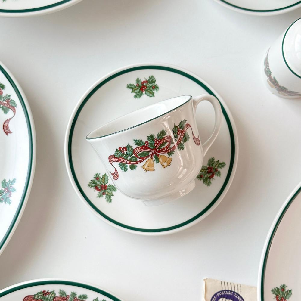 존슨브라더스 크리스마스벨 컵앤소서 찻잔 / 영국 빈티지그릇