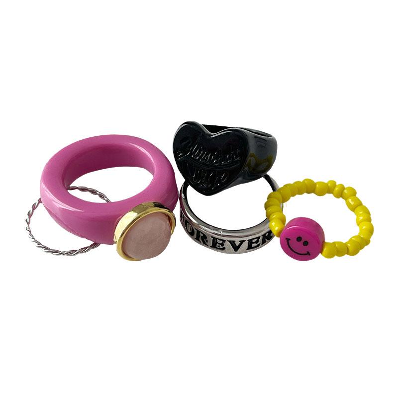 Black heart ring set