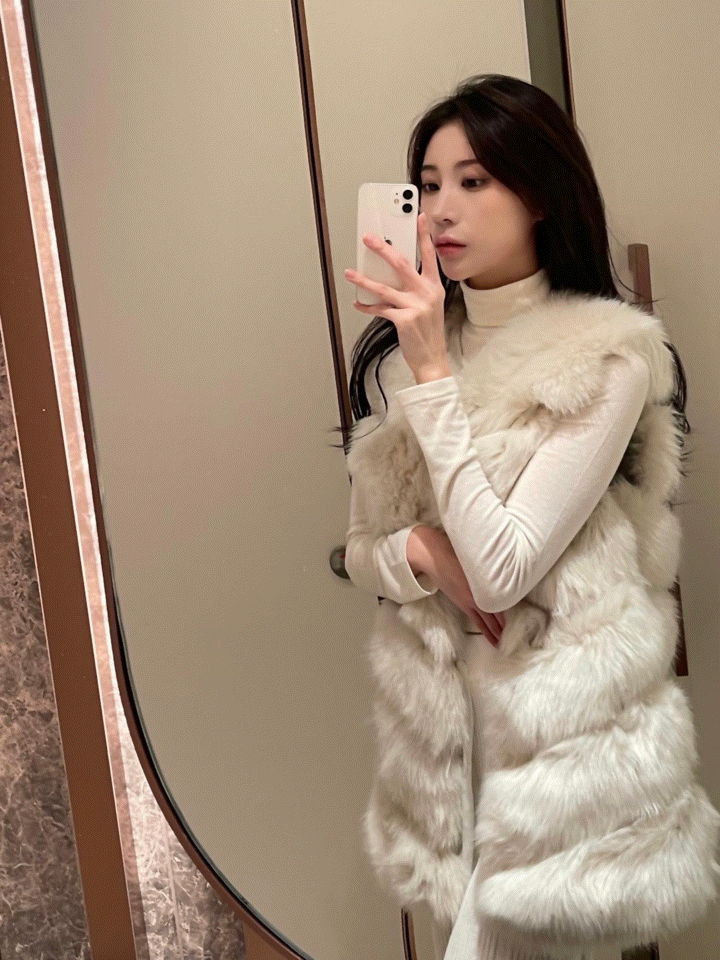 눈꽃 폼폼이 퍼 베스트