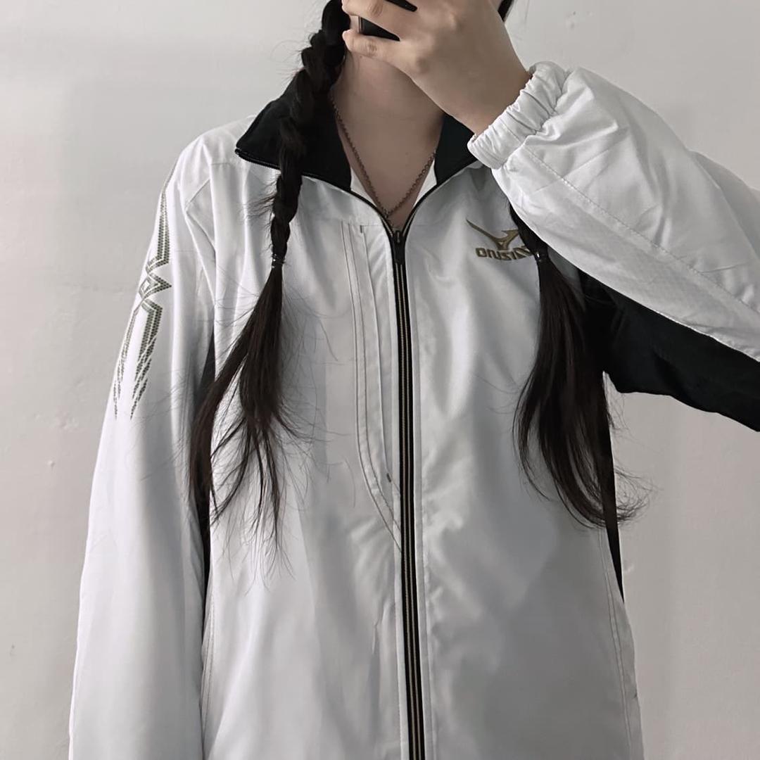 (M) 미즈노 화이트 바람막이 자켓 | 후루츠패밀리