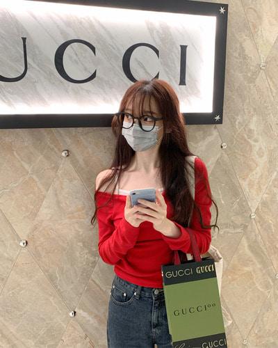 [자체제작/8color] 봄 가을 사계절 부들 오프숄더 티셔츠 [3500장 판매/ 오프숄더 티셔츠]