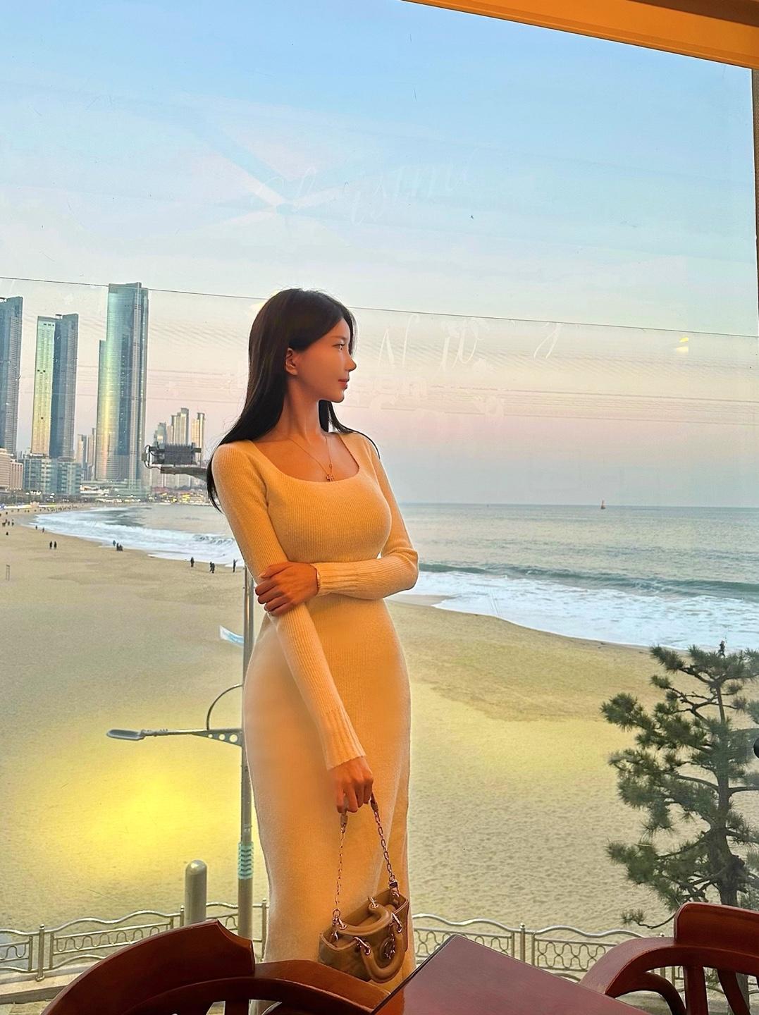 스퀘어 롱 니트 원피스 (수입의류)