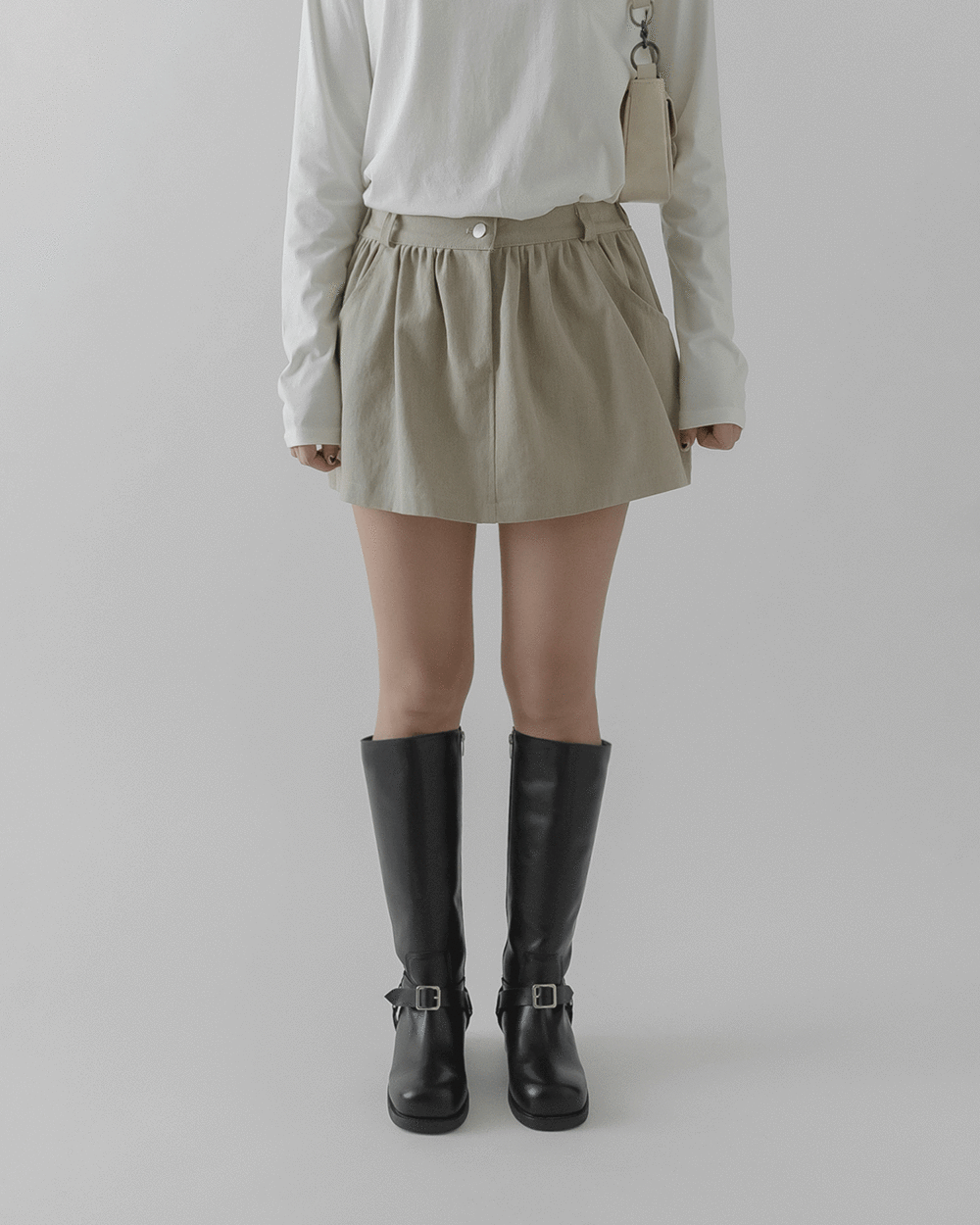 시크바이 카치온 미니스커트