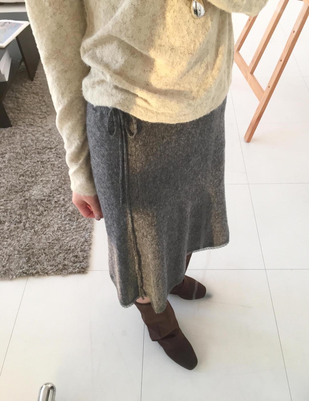 POWDER LACE SK (2col)