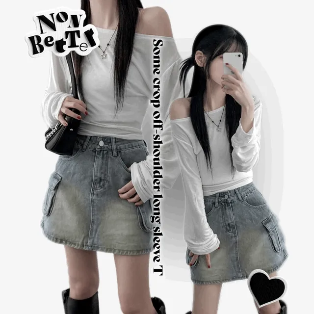 [슬림핏] some crop off-shoulder long sleeve T [ 썸 크롭 원 오프숄더 롱 슬리브리스 크롭 티셔츠 ]