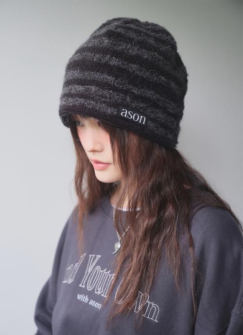 CHESHIRE BEANIE / BLACK