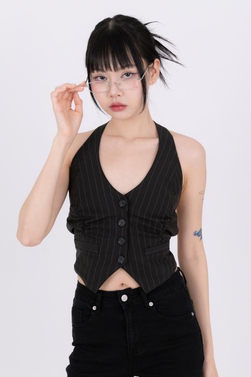 러블리 시크 백리스 테일러드 베스트