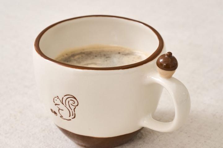 L 숲속다람쥐 형태머그 255ml 도토리