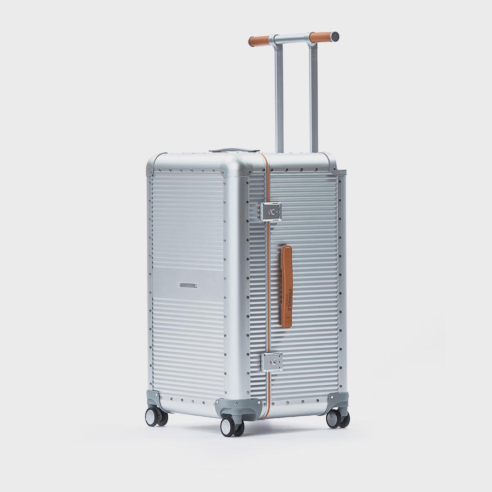 로우로우 R TRUNK 520 ALUMINIUM 28인치 SILVER