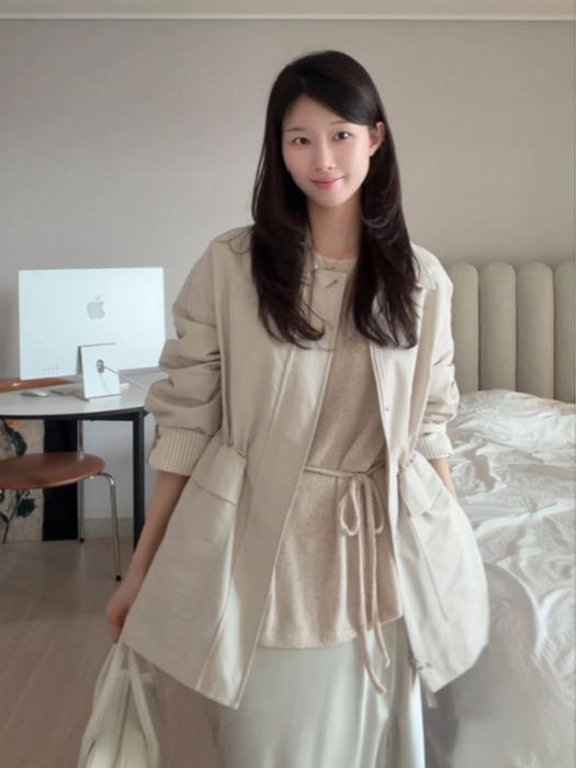 [단독]Mac Half Trench coat Light Beige AT6JPA002BI