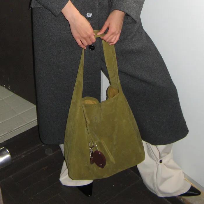 0007 Layered Pouch Hobo Bag_Suede Olive