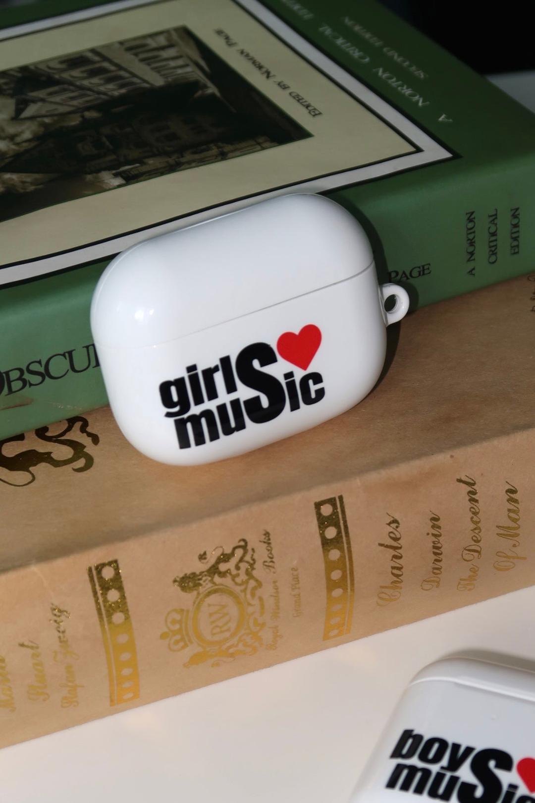 [MADE] girls love music airpods case