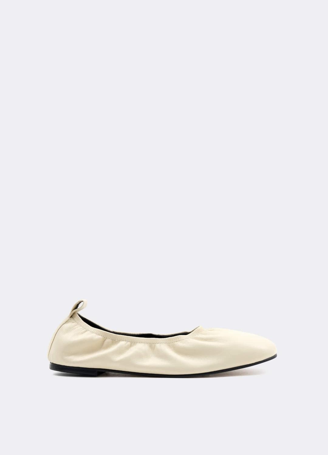 COMFY BALLERINA FLAT (IVORY)
