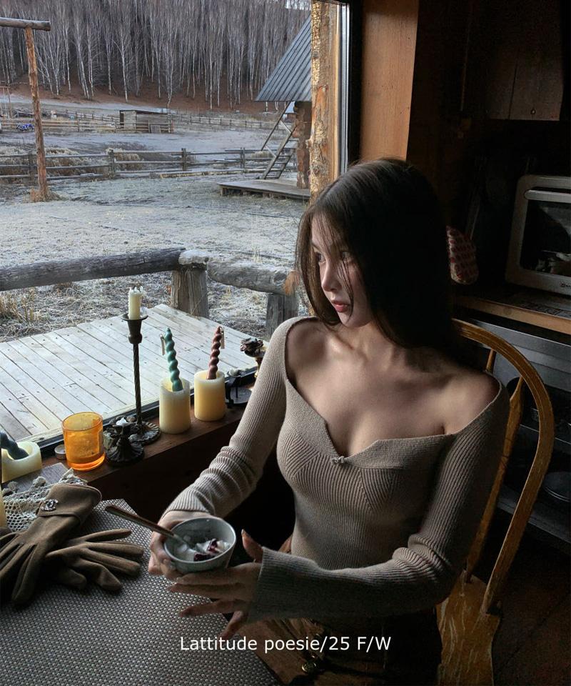 트임 스퀘어 슬림 골지 니트탑