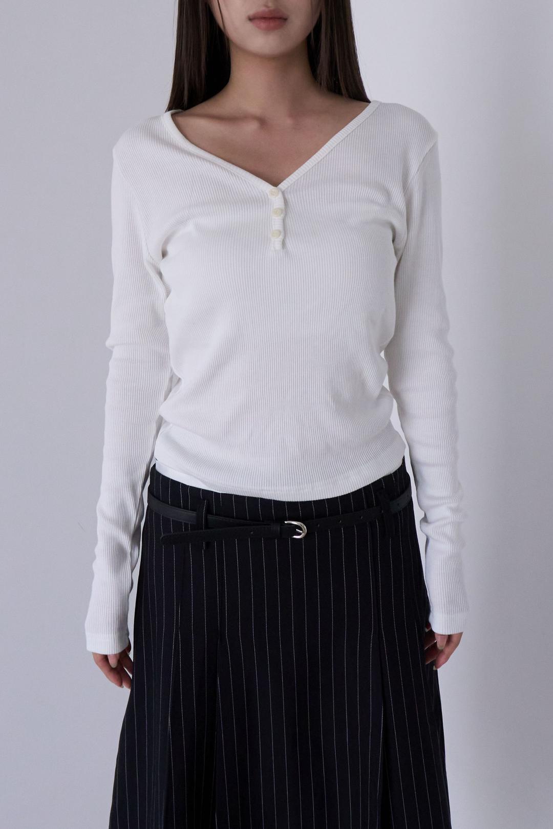 랩트 Ribbed Button V-neck Tee (3c)
