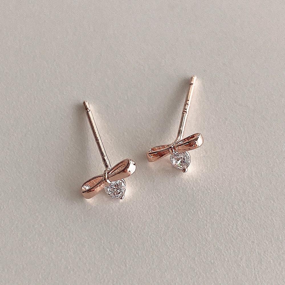 [무배/실버침] 티렌 미니 큐빅 귀걸이 / 2color