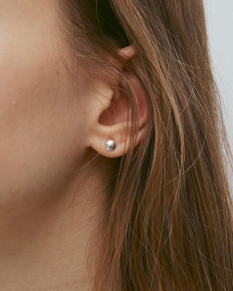 Plisse earring