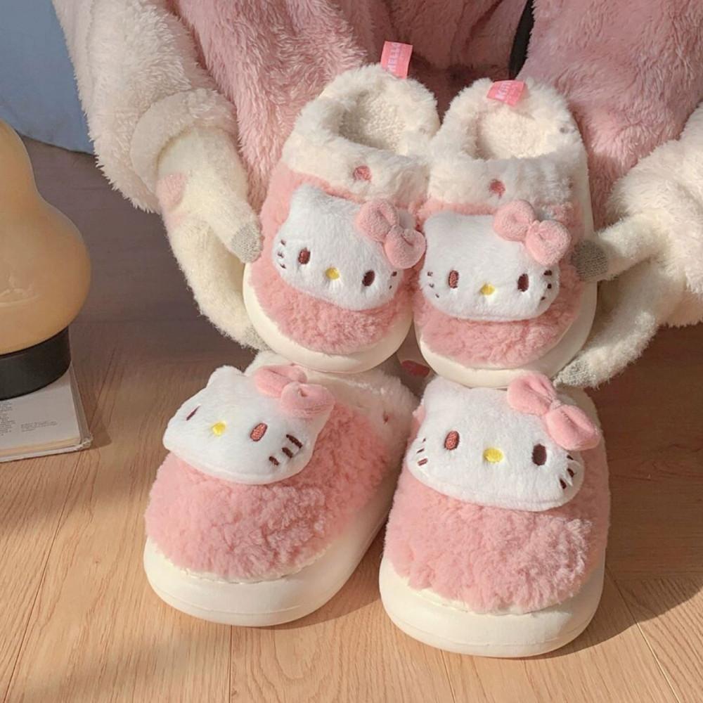 헬로키티 실내화 겨울 슬리퍼 털실내화 실내슬리퍼 2종