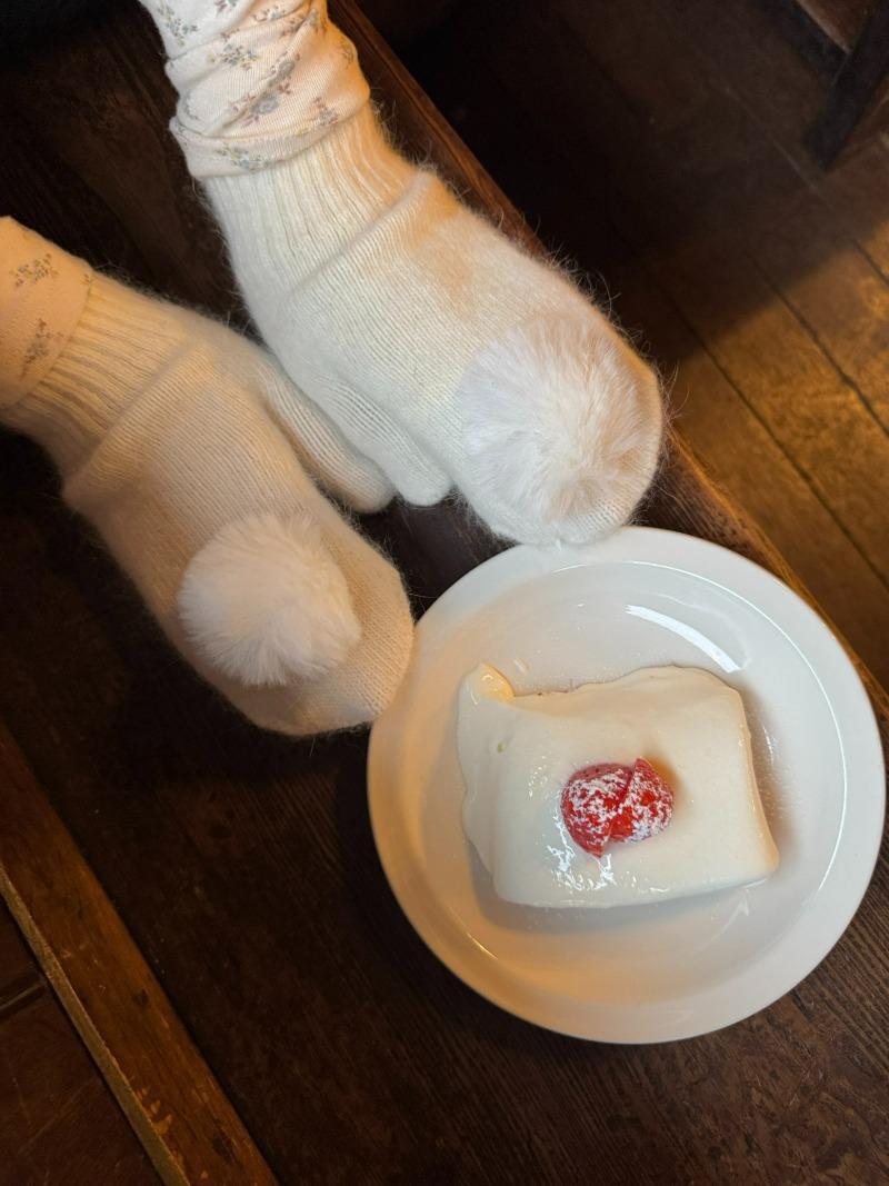 Tinkerbell Glove (angora)