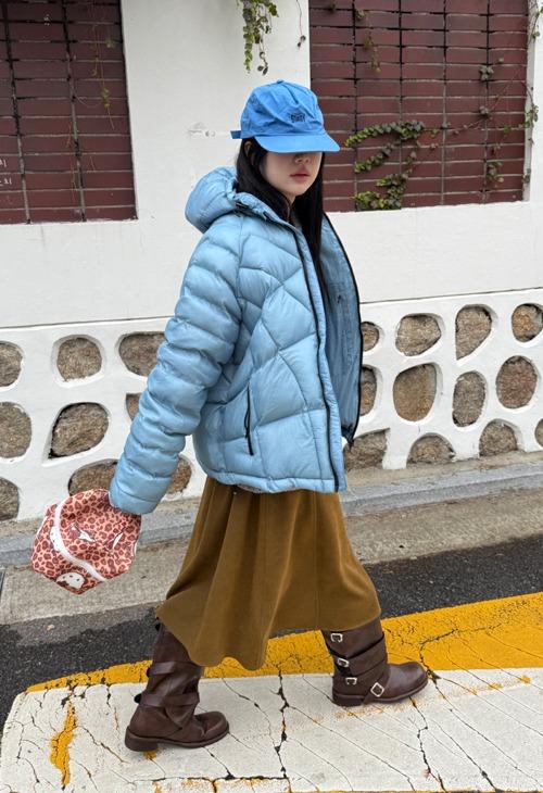 어나더랭귀지 cross padding jumper