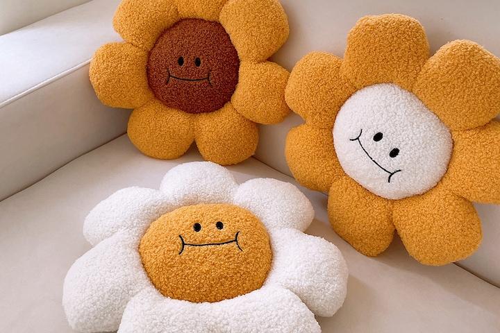 폭신한 스마일 애착 데이지 플라워 쿠션 방석 쇼파 의자 꽃 등받이 3color