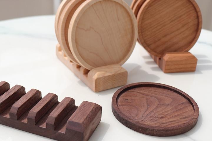 모먼트 월넛 메이플 체리 홈카페 원형 티코스터 나무 컵받침대  3color