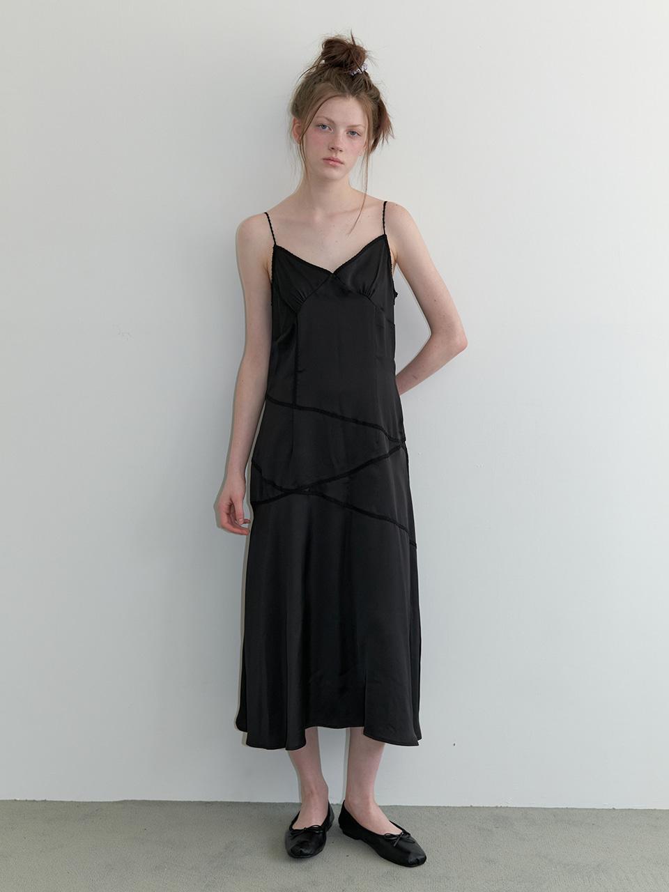 lace line slip dress - black