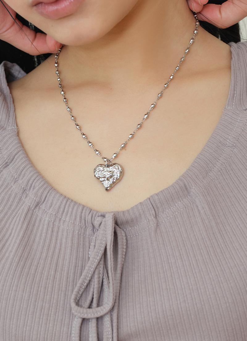 LOBBY VINTAGE NECKLACE