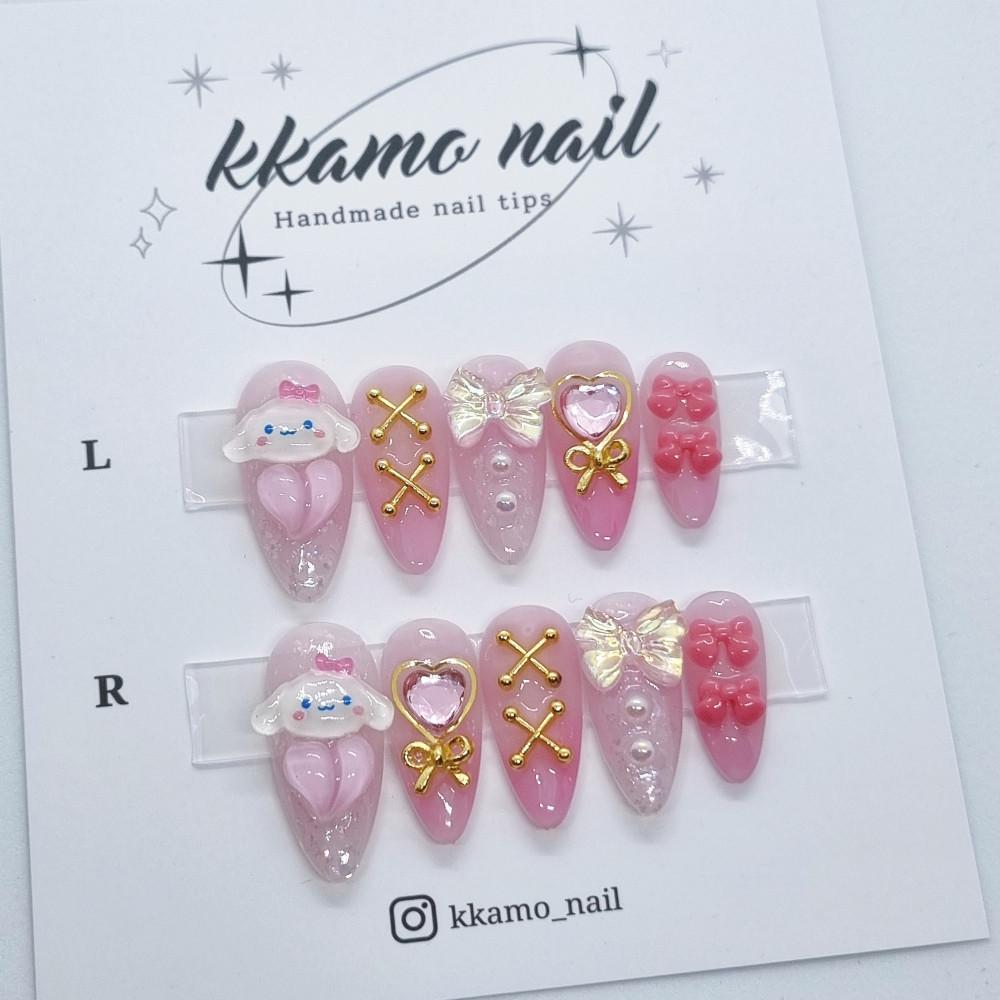 핑크 시나모롤 캐릭터 키치네일 수제네일팁