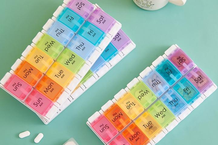 일주일 요일별 약통