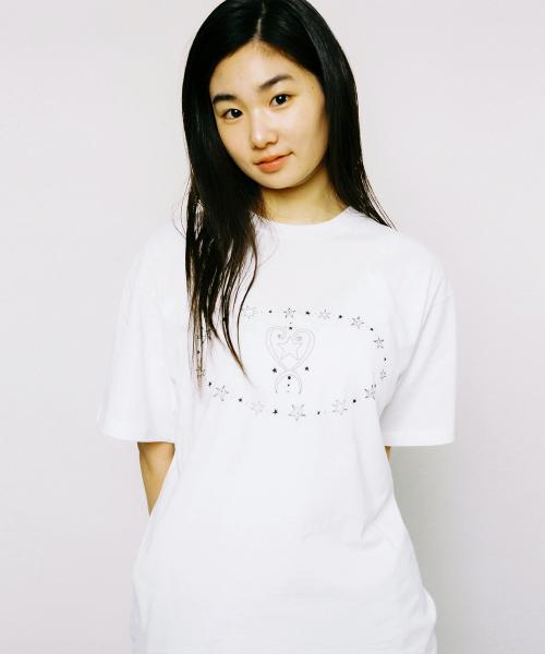 하트 루프 티 - 화이트