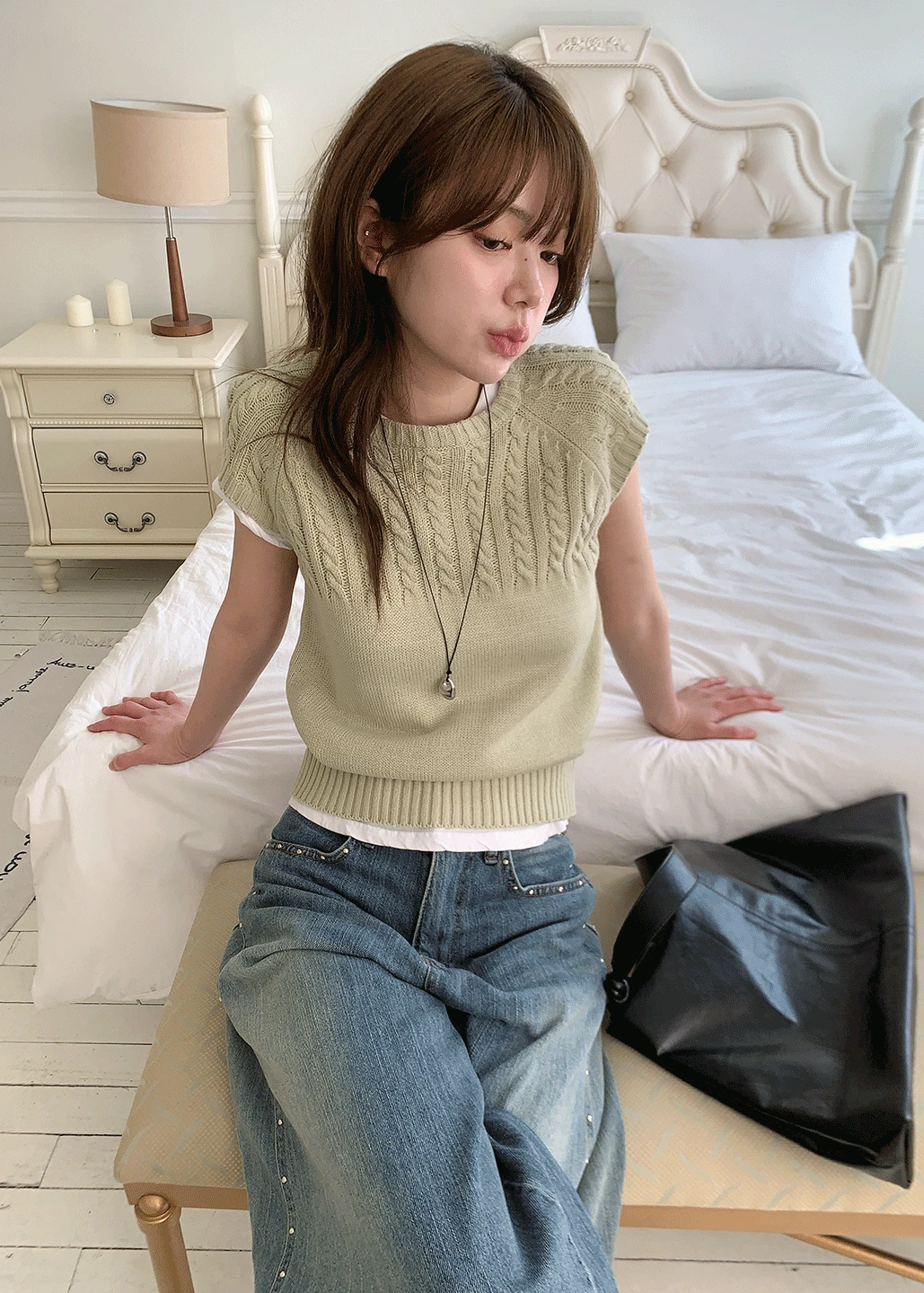 TWIST KNIT TEE