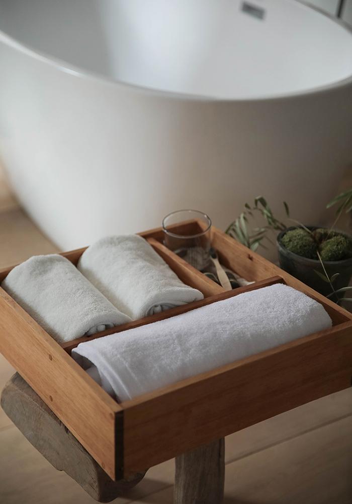 파우더룸 수건 정리 원목 박스