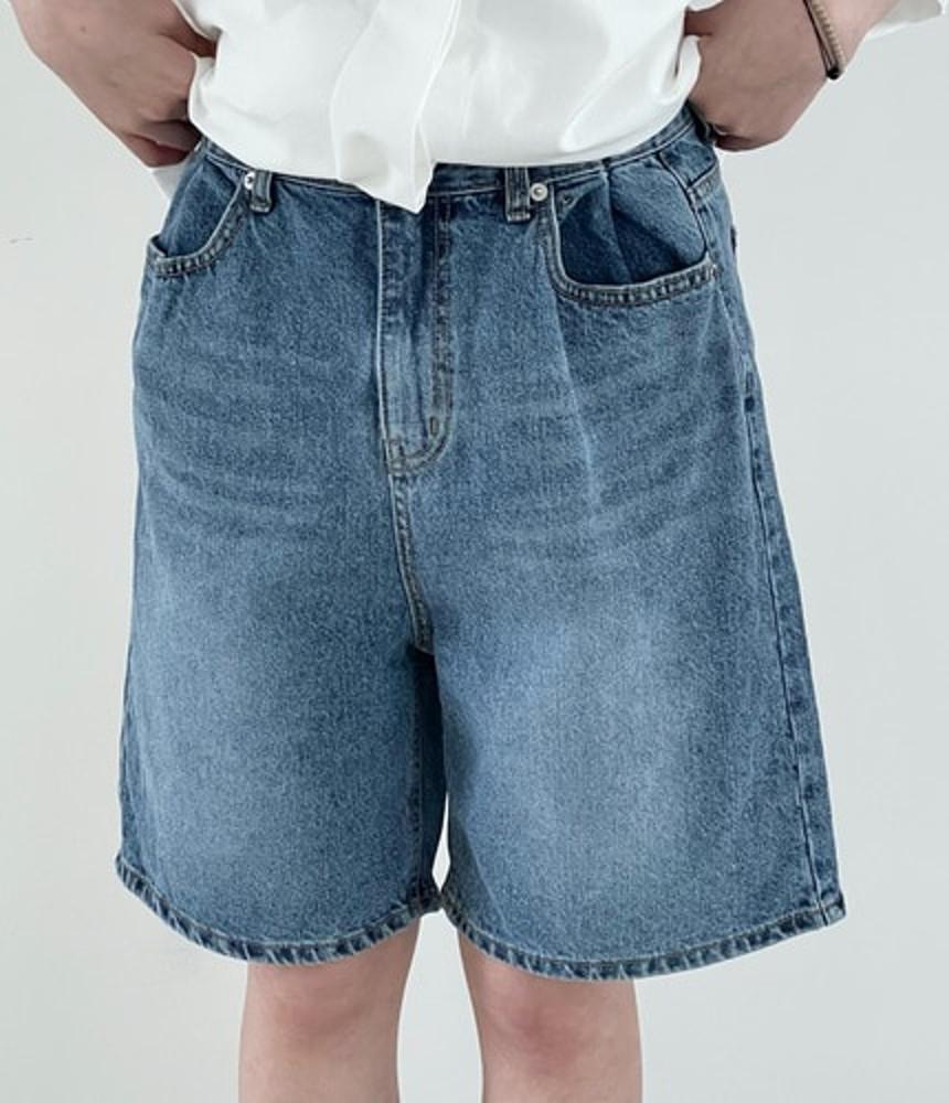 Half waist pleated denim 하프허리주름데님 하프데님팬츠