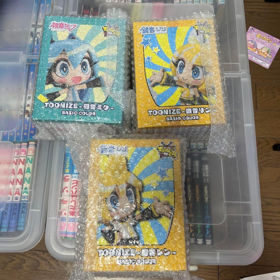 TOONIZE ミク・リン・レン