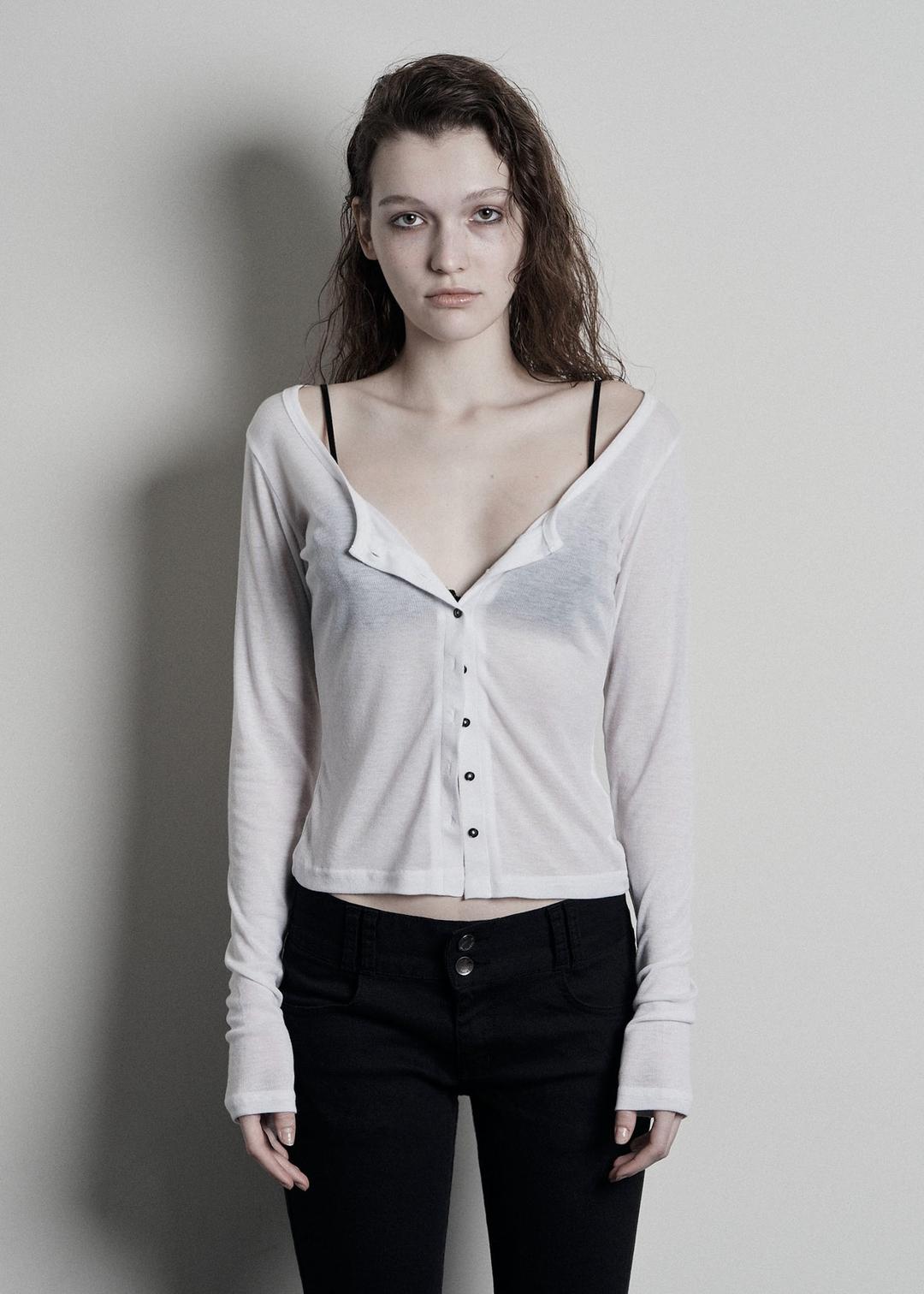 BASIC SCOOPED BUTTON CARDIGAN, IVORY
