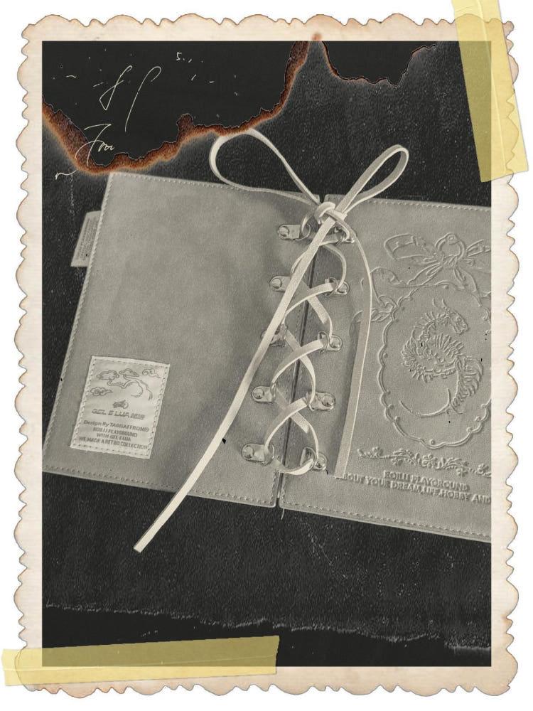 수심 Roilli Grey Lace up Journal 그레이 레이스 업 다이어리 B6 가죽