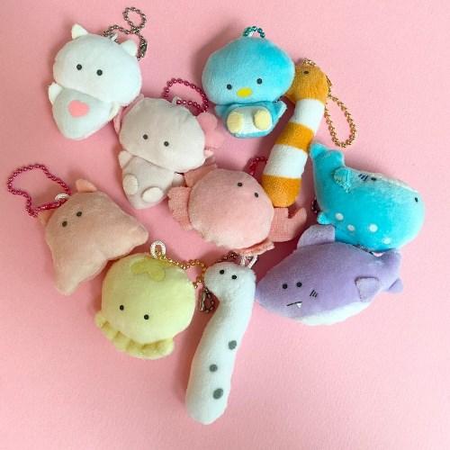 동그란 눈동자의 수족관 쁘띠 에어팟 키링 10종 택1 랜덤발송