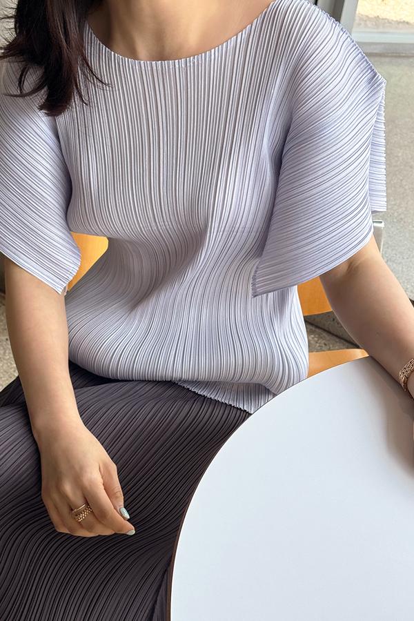 니어스 플리츠 블라우스