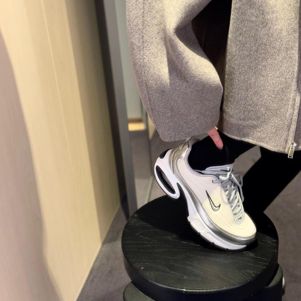 나이키 Air Max Portal 스페셜 에디션 슬릿 에버닌 실버 W