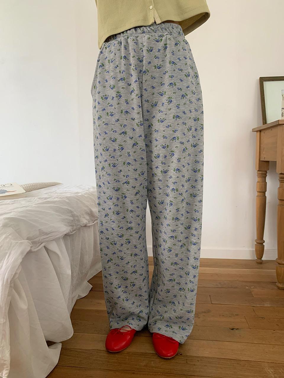 flower waffle banding pants