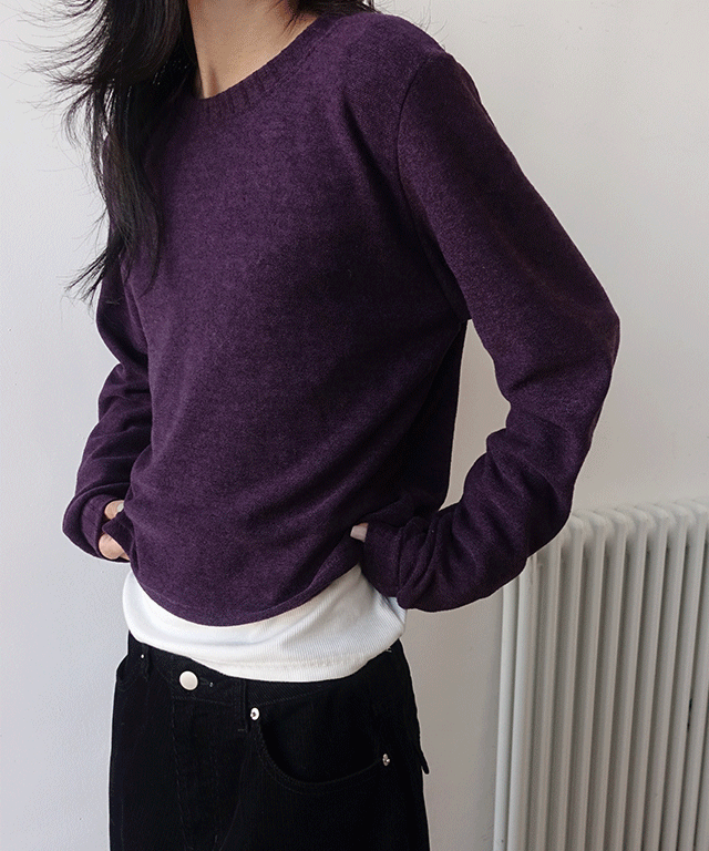 데일리쥬 파이딘 크롭 맨투맨 니트