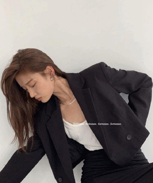 베이직 심플 더블버튼 크롭 자켓 블레이저