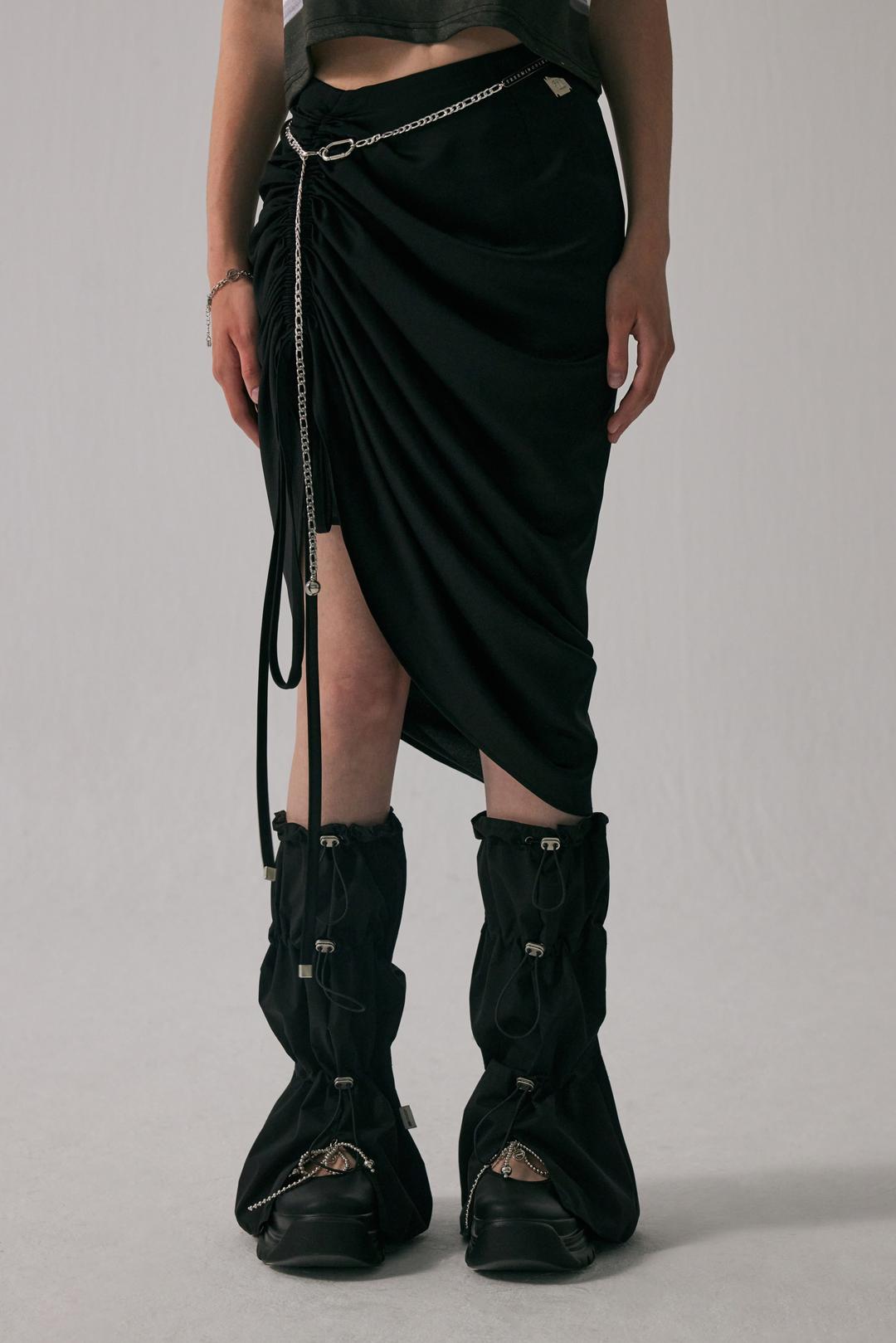 Shirring Strap Long Skirt [ Black ]