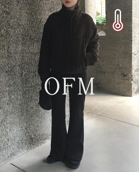 메리어라운드 [주문폭주🔥][이지룩][기모][ofm] 쫀쫀 밍크 세미 부츠컷 트레이닝 팬츠 (pants)