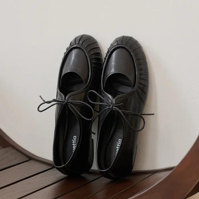 천연 양가죽 클래식 게더 리본 플랫 WBFG68107