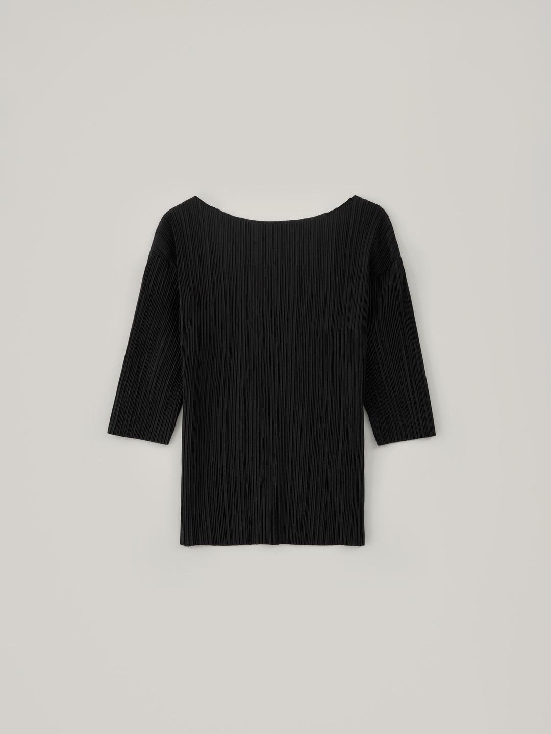 Pleats Half Top - Black