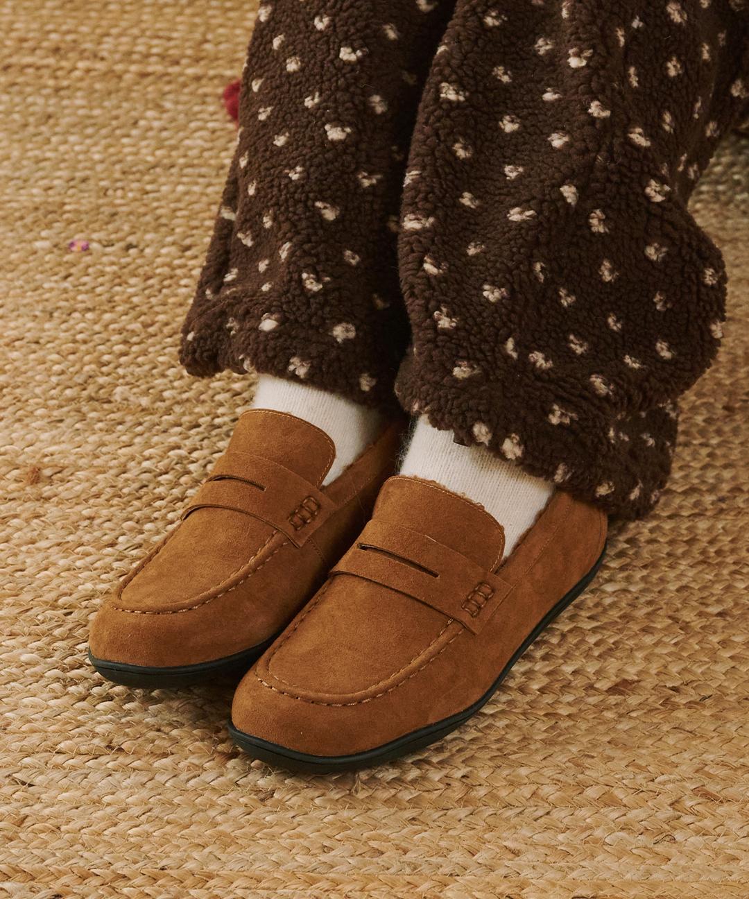 엘리자베스스튜어트 [단독] 소가죽 스웨이드 털안감 퍼 로퍼 EBAL147735